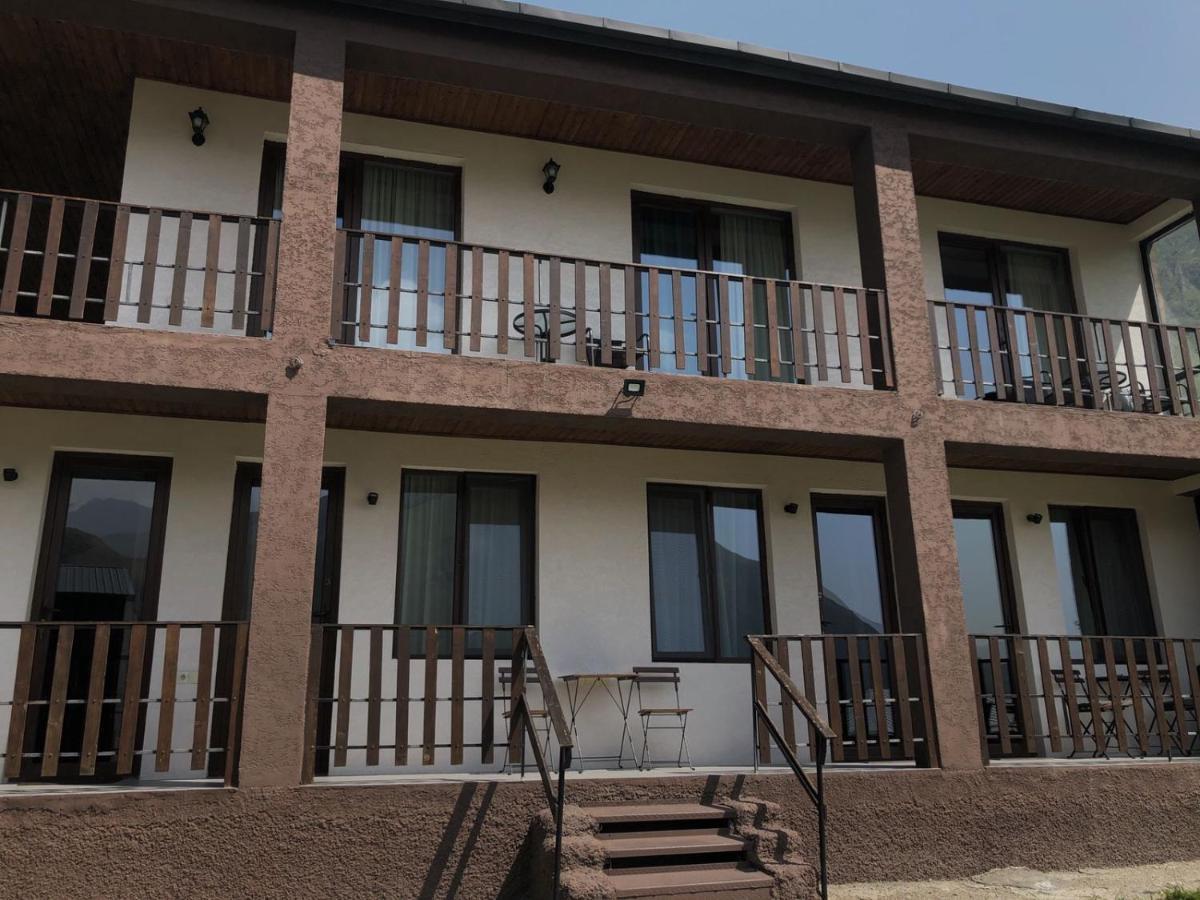 Elsada Otel Kazbegi Dış mekan fotoğraf